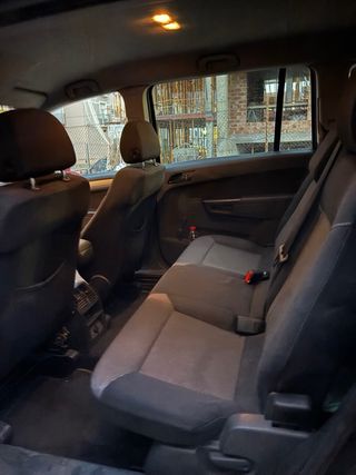 Opel Zafira 2010