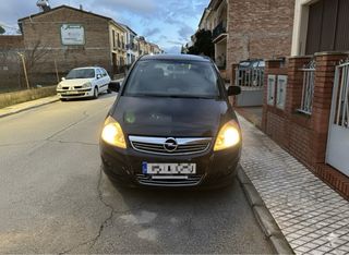 Opel Zafira 2010