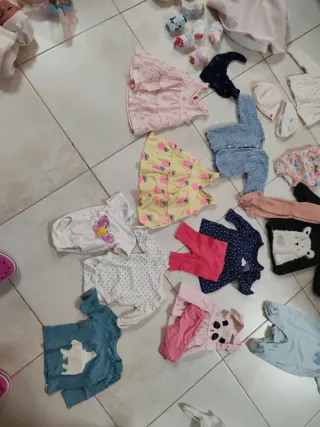 Muñeca Bebé Reborn Esperanza con mucha ropa