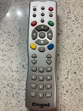 Receptor TDT Engel PRO TDT7000 GOL TV