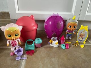 Lote Bebés Llorones, casitas y accesorios