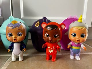 Lote Bebés Llorones, casitas y accesorios