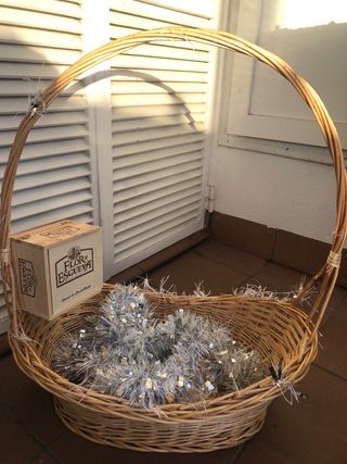 Cesta de Navidad Mimbre y Madera