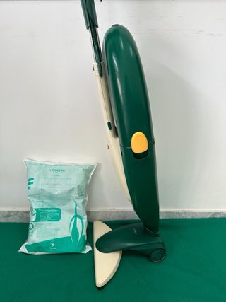 Folletto aspirapolvere vk135 accetto permuta