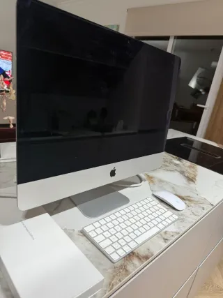 iMac 21.5 1TB Plata/Blanco