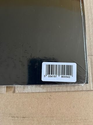 SHINOVA VINILO DORADO DELUXE POSTAL FIRMADA Y PASE