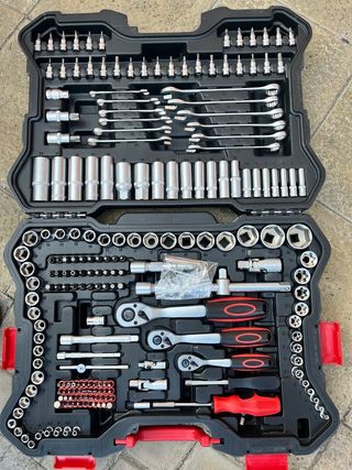 Maletín de Herramientas de 215 piezas, NUEVO