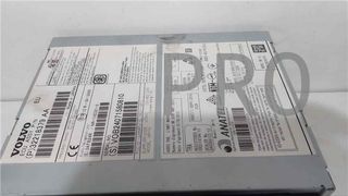 RADIO / CD VOLVO V40 (2012->) 2.0 INSCRIPTION [2,0 LTR. - 88 KW DIESEL CAT]