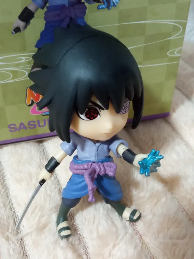 Figura Sasuke Uchiha Naruto Shippuden precintada