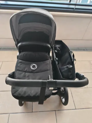 Carro gemelar Bugaboo Donkey 3 para niños seguidos