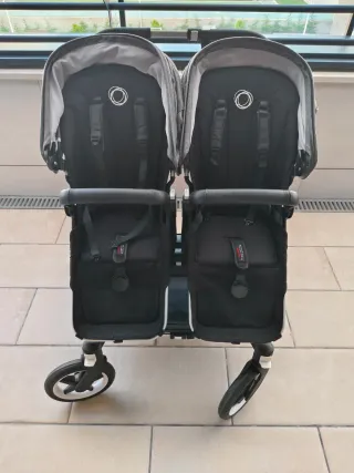 Carro gemelar Bugaboo Donkey 3 para niños seguidos