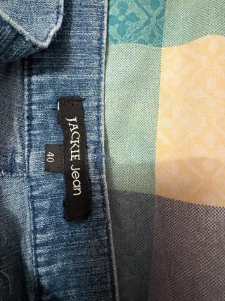 Vaqueros Azules con Bordado