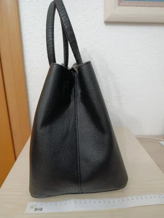 Bolso Tommy Hilfiger Negro Piel Texturizada