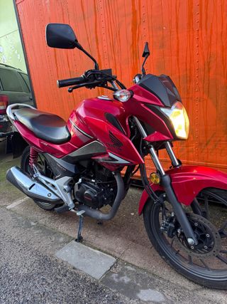 Honda CB125F 2017 Roja