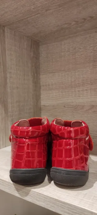 Botines niña rojos PABLOSKY