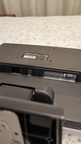 Monitor LCD Acer AL1917 19 pulgadas con altavoces