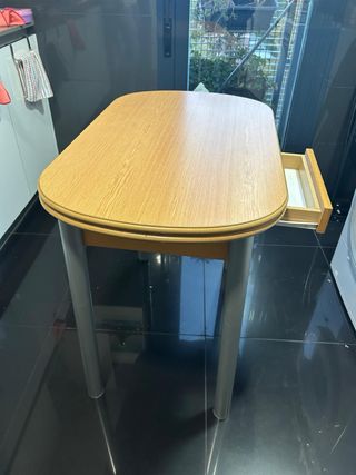 Mesa extensible cocina madera y metal