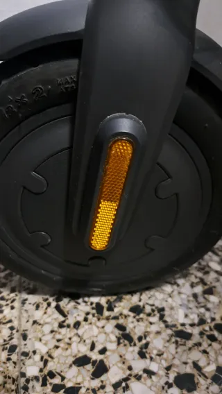 Patinete Eléctrico Xiaomi Essential