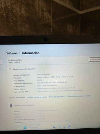 Portátil Toshiba Core i3 8GB RAM 4ª Gen wind11