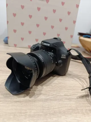 Canon EOS 4000D Cámara Digital Negra