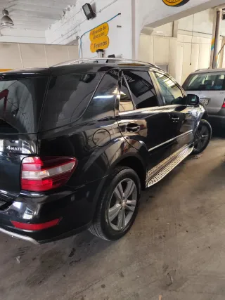 Mercedes-Benz ml 320 4 matic 2009