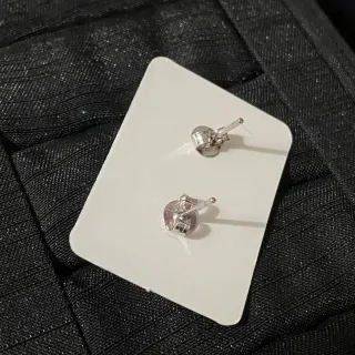 Pendientes de ópalo blanco natural