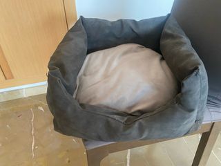 Cama perro calidad, seminueva