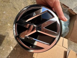 Emblema Frontal Original VW Traeger 5GE 853 719 A