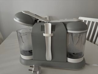 Robot cocina infantil. Tritura y cocina al vapor