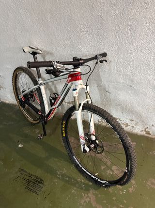 Orbea Carbono 29 1x12v frenos xt cambio slx