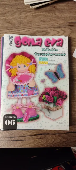 6 revistas de Goma Eva