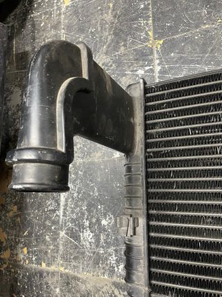 Radiador e intercooler Volvo 480 Turbo