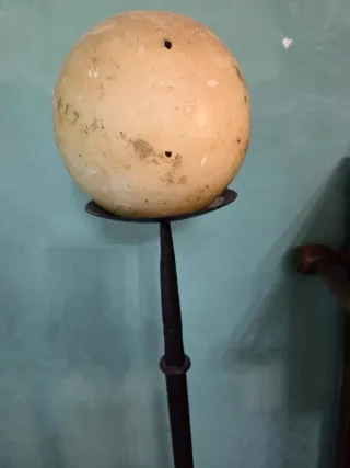 Candelabro design ferro battuto e ottone