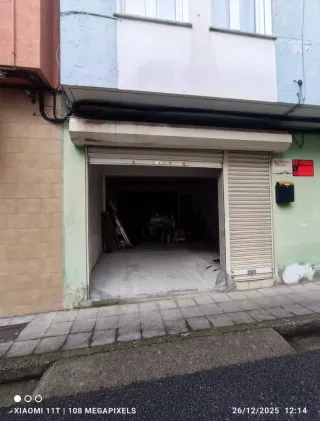 Bajo con derecho a vivienda o oficina y garaje