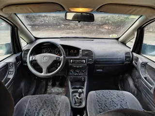 Opel Zafira 2002