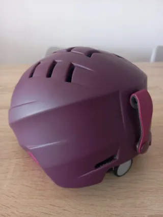 Casco y gafas de esquí, color morado y rosa