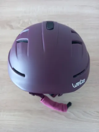 Casco y gafas de esquí, color morado y rosa