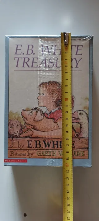 E.B.White Treasury.Charlotte's Web,Stuart Little..