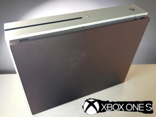 Xbox One S 1 Tb 4K Full HD + 42 Games Microsoft