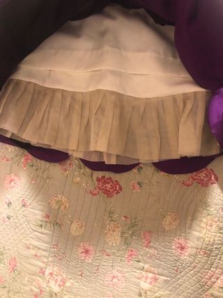 Vestido de fiesta morado de Dolores Promesas