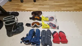 Botas T33, Guantes 0-5 años, Gafas Nieve