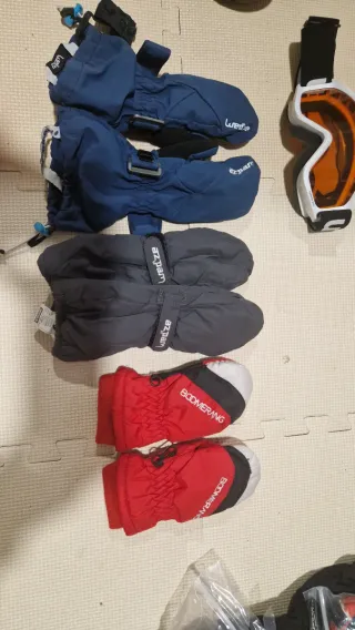 Botas T33, Guantes 0-5 años, Gafas Nieve