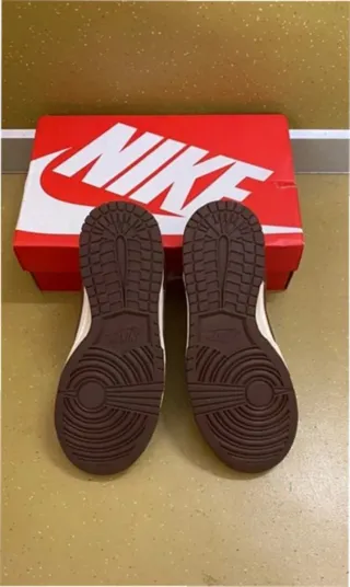 Nike Dunk Low Marrón Talla 37.5