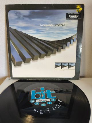 T-Comissi – Forza!!