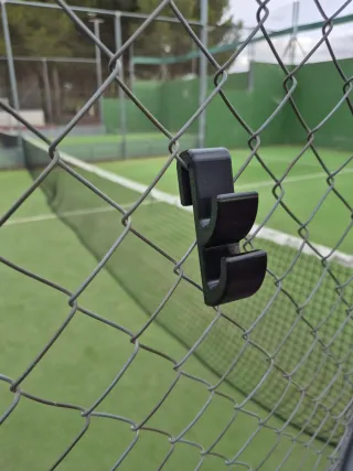 Colgador Perchero para paletero de pádel