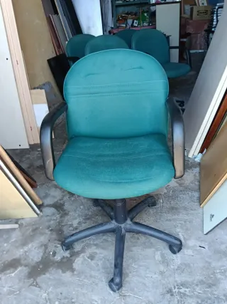 Silla de oficina verde