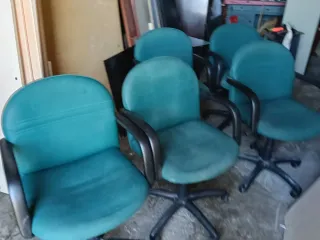 Silla de oficina verde