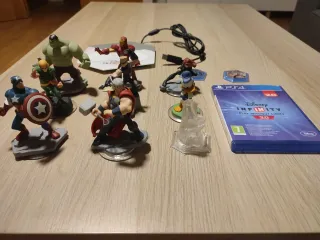 Disney Infinity 2.0 PS4 Figuras y Juego