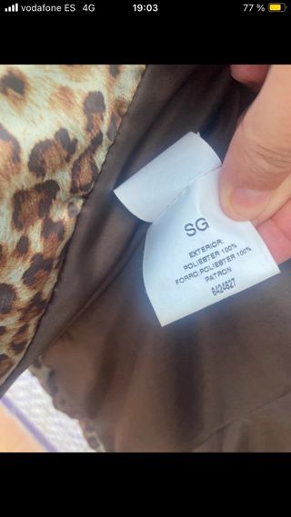 Chaquetón corto estampado leopardo