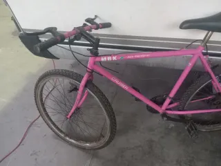 Bicicleta rosa MBK Cruiser